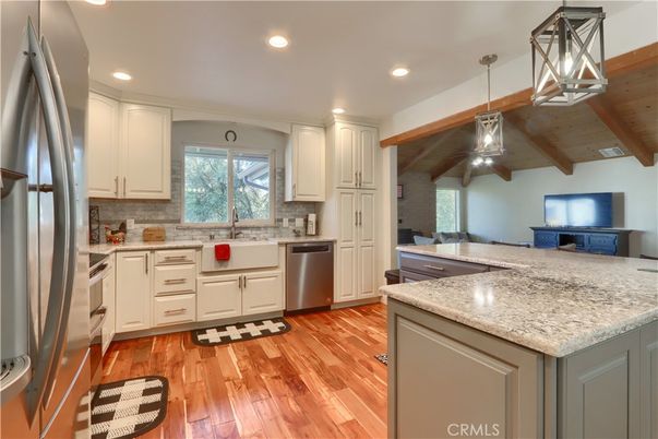 Interior, Kitchen, Pendant Lights, Recessed Lighting, Stainless Steel Appliances, Wooden Beams, Wooden Ceilings, Wood Texture Flooring