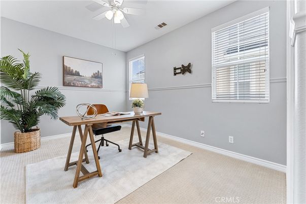 Home Office, Interior