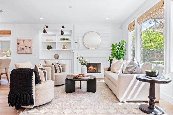 Fireplace, Interior, Living room, Recessed Lighting, Wood Texture Flooring