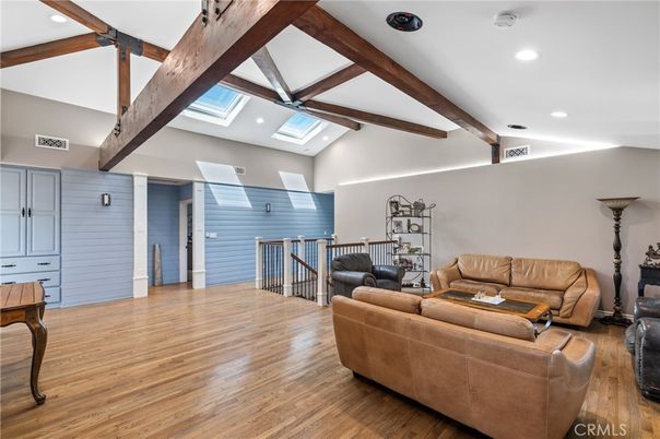Interior, Living room, Recessed Lighting, Wooden Beams, Wood Texture Flooring