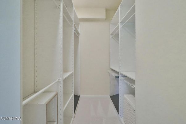 Interior, Walk-in Closets