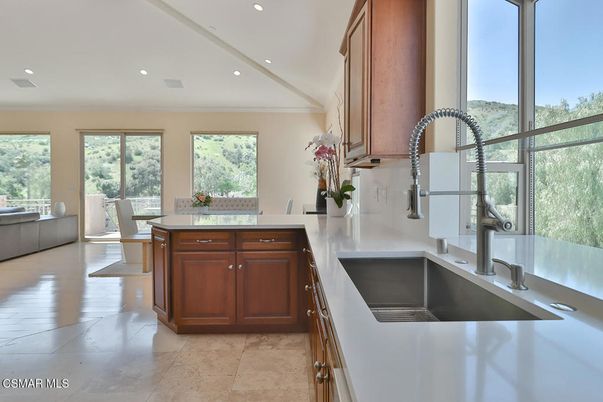 Dining room, Interior, Kitchen, Recessed Lighting