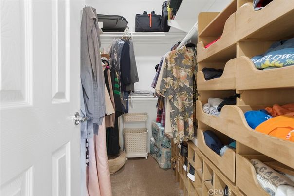 Interior, Walk-in Closets