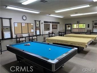 Billiard Table, Game Room, Interior