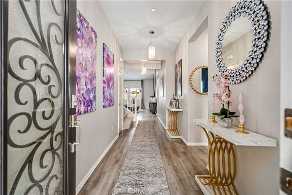 Interior, Pendant Lights, Recessed Lighting, Wood Texture Flooring