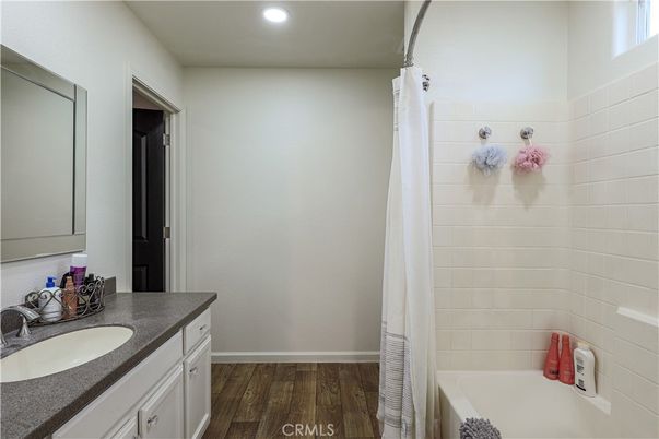 Bathroom, Interior, Recessed Lighting, Wood Texture Flooring
