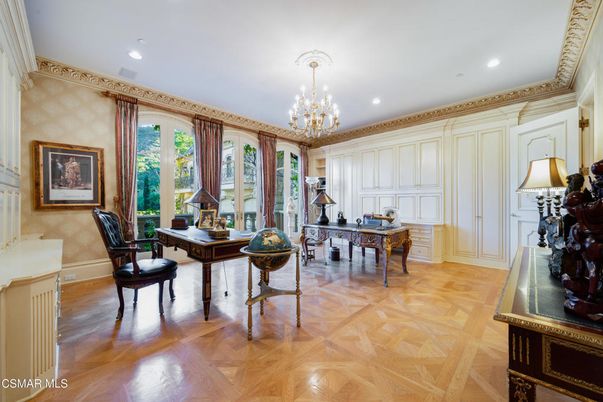 Chandelier, Home Office, Interior, Recessed Lighting, Wood Texture Flooring