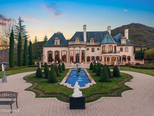 Backyard, Exterior, Facade, French Provincial