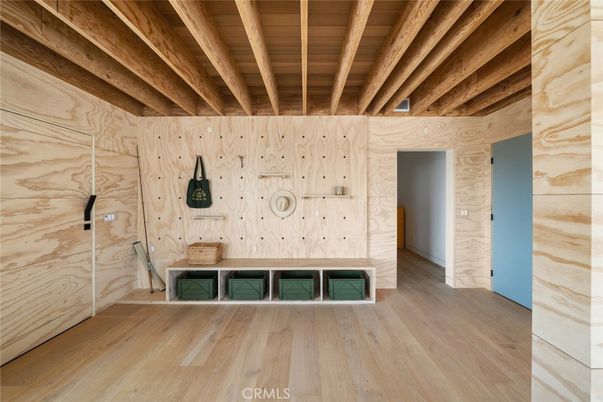 Empty room, Interior, Wooden Beams, Wooden Ceilings, Wood Texture Flooring, Wooden Walls