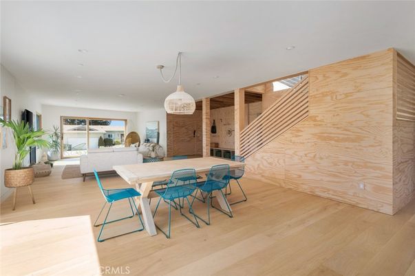 Dining room, Interior, Pendant Lights, Recessed Lighting, Wood Texture Flooring