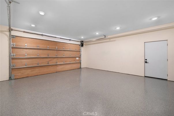 Garage, Interior, Recessed Lighting