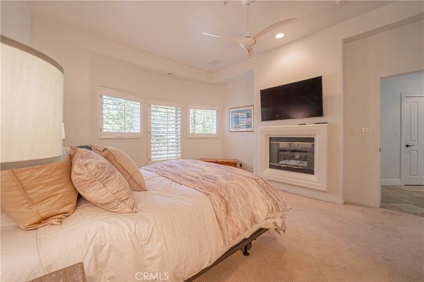 Bedroom, Fireplace, Interior, Recessed Lighting