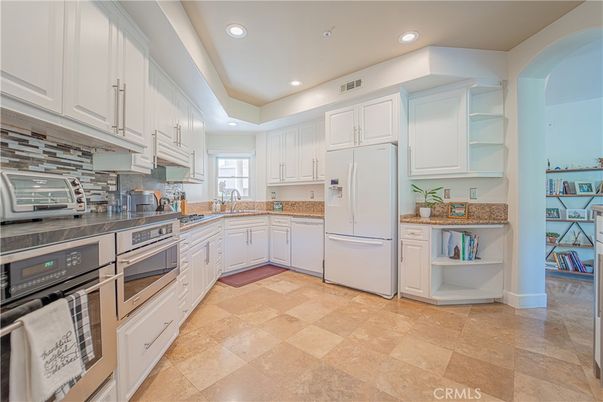 Interior, Kitchen, Recessed Lighting