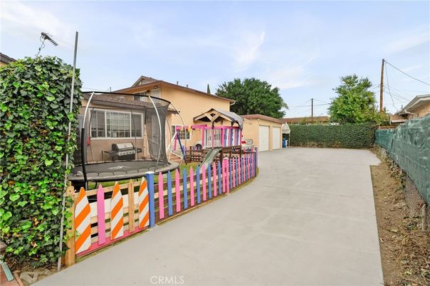 Backyard, Detached Garage, Exterior