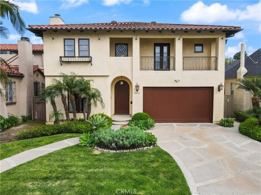 Attached, Exterior, Facade, Spanish Mediterranean