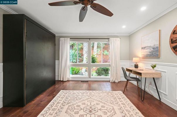 Home Office, Interior, Recessed Lighting, Wood Texture Flooring