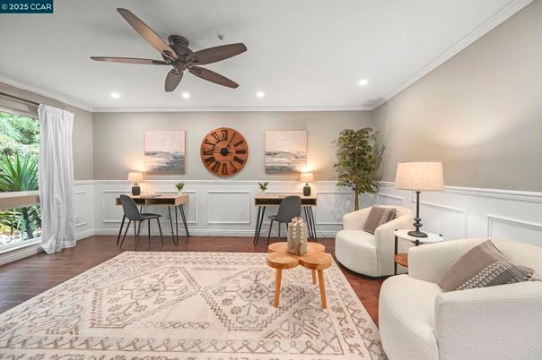 Home Office, Interior, Recessed Lighting, Wood Texture Flooring