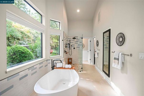 Bathroom, Free Standing Baths, Glass Shower, Interior, Recessed Lighting