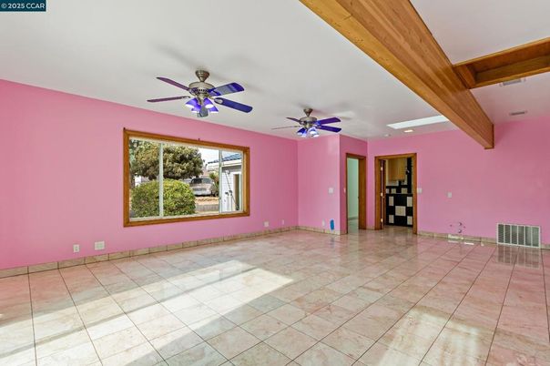 Empty room, Interior, Recessed Lighting, Wooden Beams