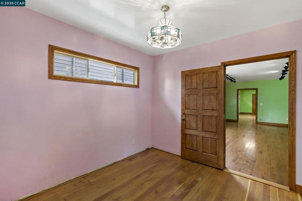 Chandelier, Empty room, Interior, Wood Texture Flooring