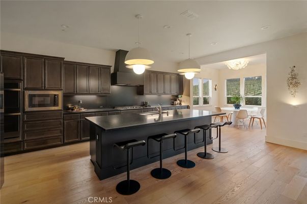 Dining room, Interior, Kitchen, Pendant Lights, Recessed Lighting, Wood Texture Flooring