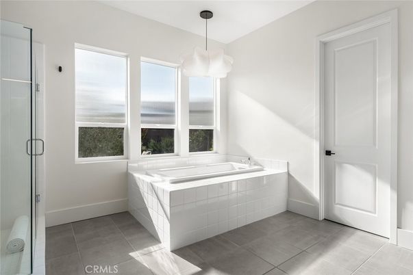 Bathroom, Interior, Pendant Lights