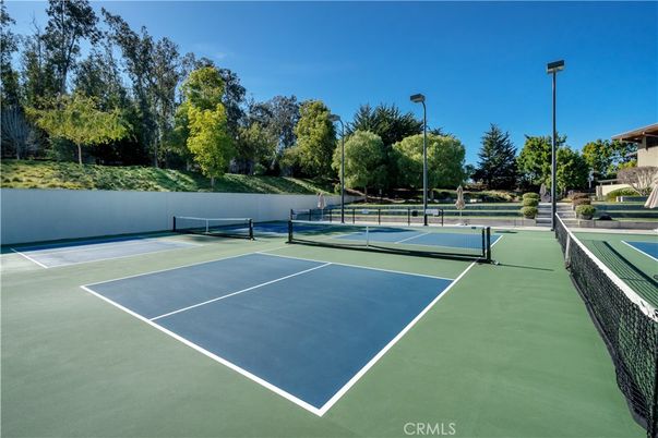Exterior, Tennis Courts