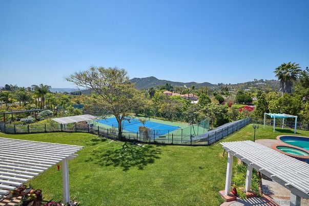 Exterior, Pool, Tennis Courts