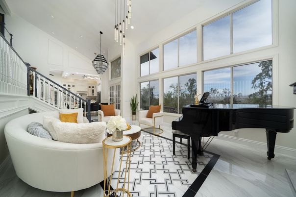 Interior, Living room, Marble, Pendant Lights, Piano, Recessed Lighting