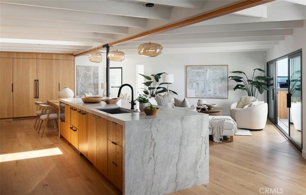 Interior, Kitchen, Living room, Pendant Lights, Wood Texture Flooring
