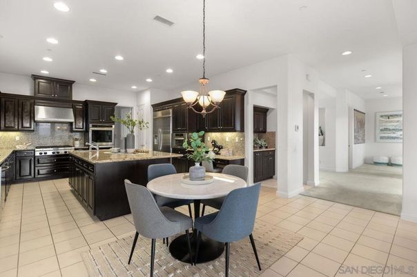 Chandelier, Dining room, Interior, Kitchen, Pendant Lights, Recessed Lighting, Stainless Steel Appliances