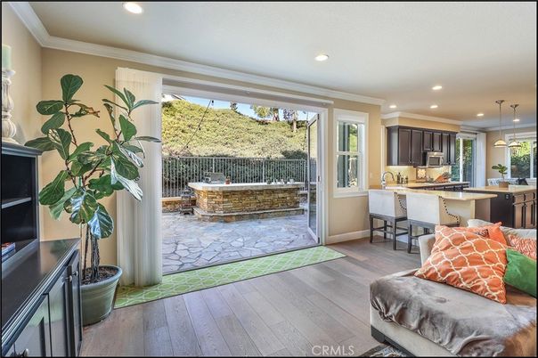 Dining room, Interior, Kitchen, Pendant Lights, Recessed Lighting, Wood Texture Flooring