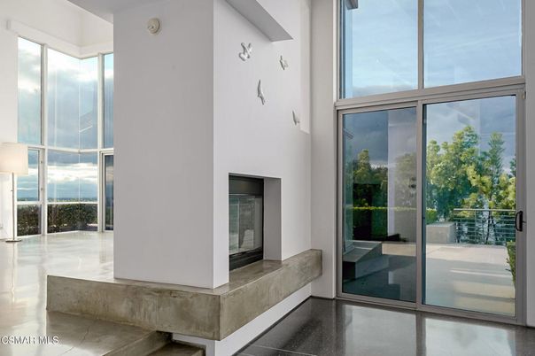 Fireplace, Interior