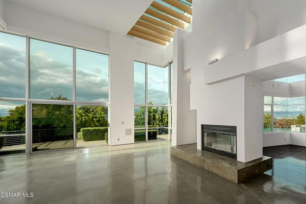 Empty room, Fireplace, Interior