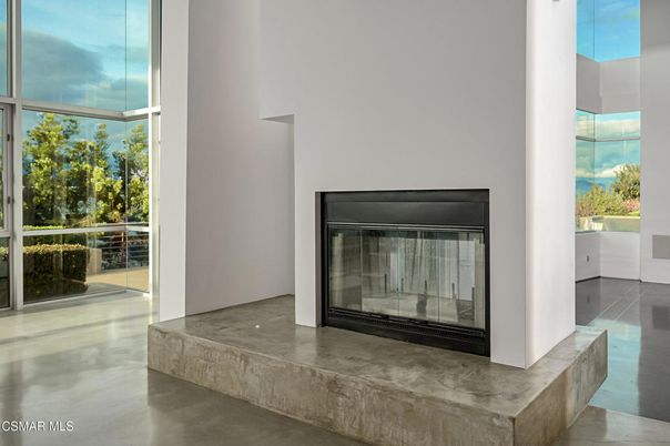 Fireplace, Interior
