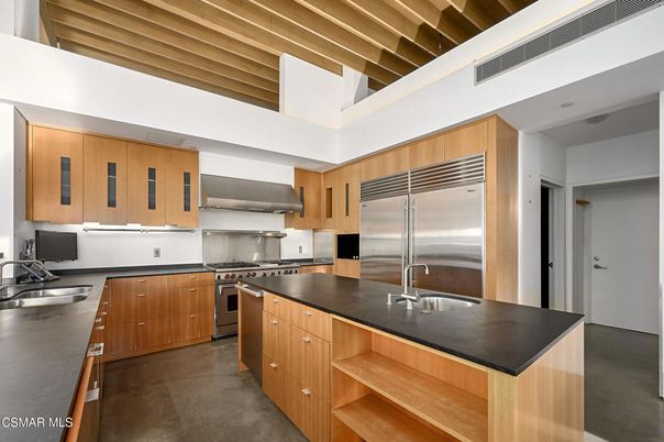 Interior, Kitchen, Stainless Steel Appliances