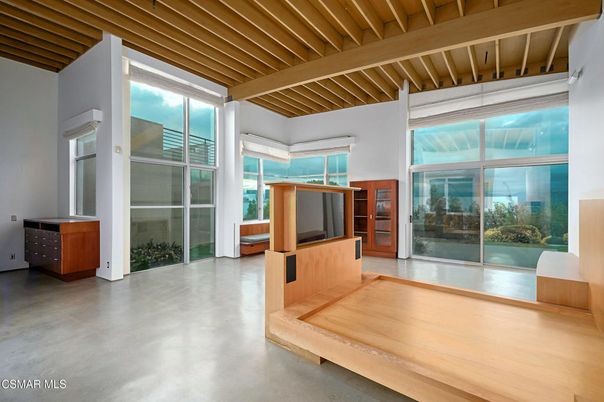 Empty room, Interior, Wooden Beams, Wooden Ceilings, Wood Texture Flooring