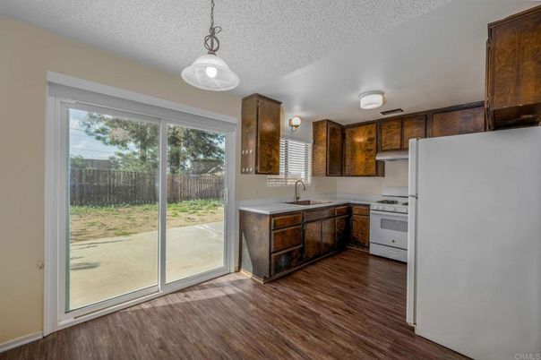 Interior, Kitchen, Pendant Lights, Wood Texture Flooring