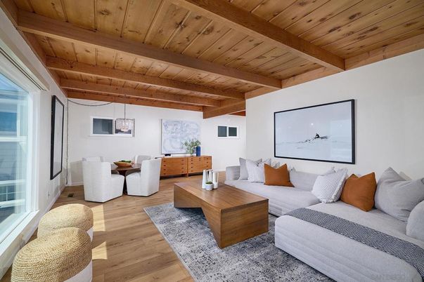 Dining room, Interior, Living room, Pendant Lights, Wooden Beams, Wooden Ceilings, Wood Texture Flooring