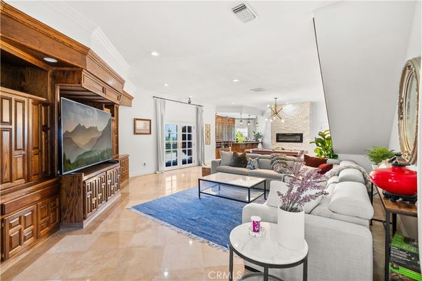 Fireplace, Interior, Kitchen, Living room, Pendant Lights, Recessed Lighting