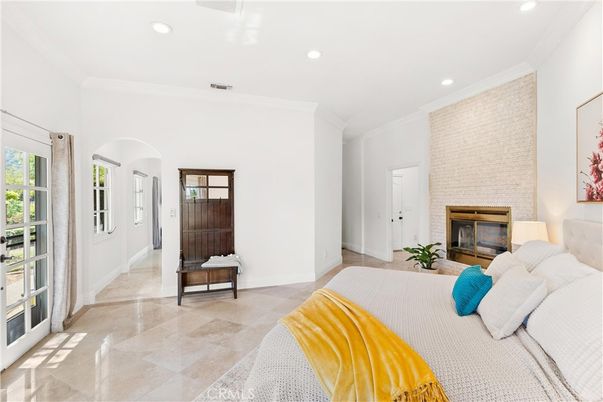 Bedroom, Fireplace, Interior, Recessed Lighting