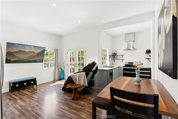 Dining room, Interior, Kitchen, Recessed Lighting, Wood Texture Flooring