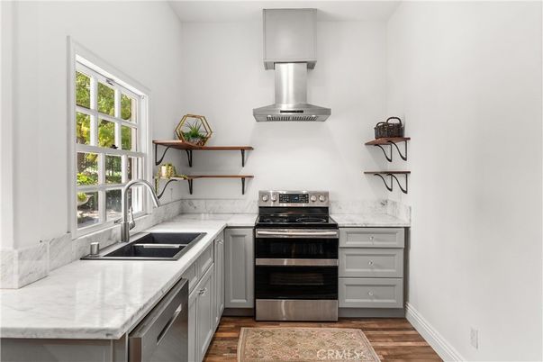 Interior, Kitchen, Stainless Steel Appliances, Wood Texture Flooring