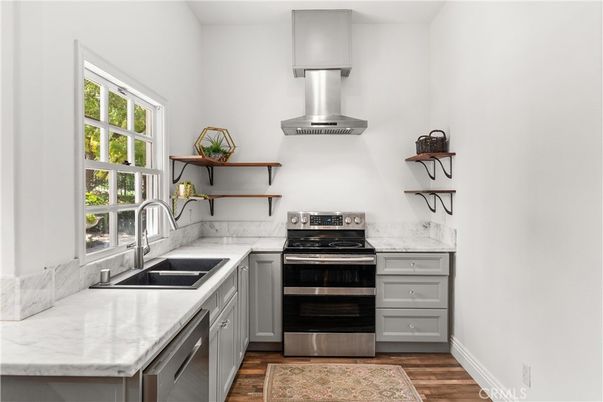 Interior, Kitchen, Stainless Steel Appliances, Wood Texture Flooring