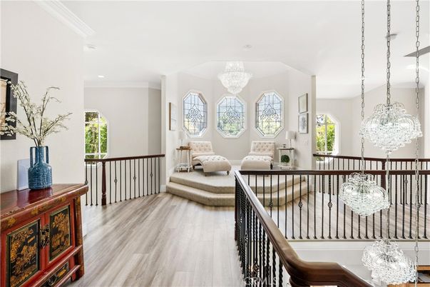Chandelier, Interior, Pendant Lights, Recessed Lighting, Wood Texture Flooring
