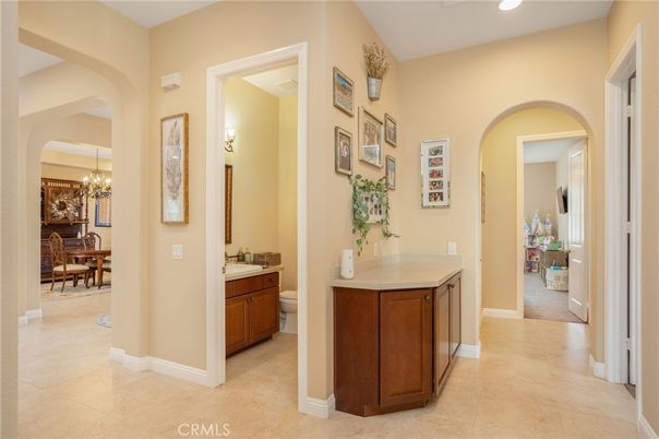 Chandelier, Dining room, Interior, Recessed Lighting