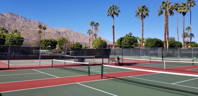 Exterior, Tennis Courts