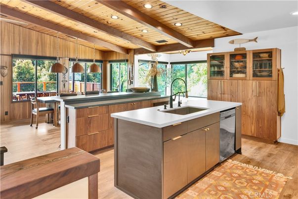 Interior, Kitchen, Pendant Lights, Recessed Lighting, Wooden Beams, Wooden Ceilings, Wood Texture Flooring