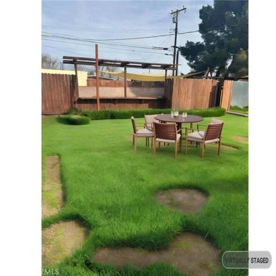Backyard, Exterior