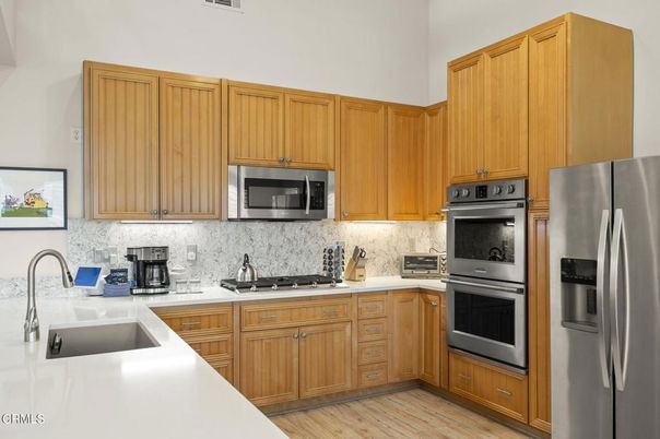 Interior, Kitchen, Stainless Steel Appliances, Wood Texture Flooring